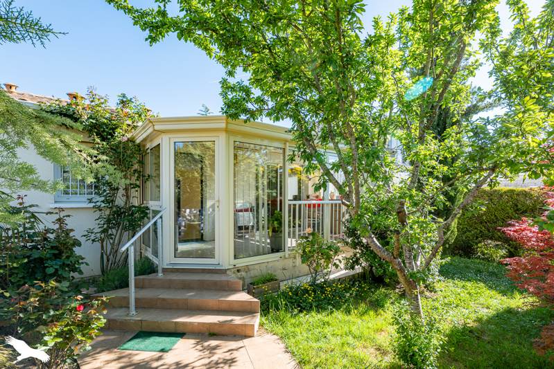 Vente Maison SAINTES - 4 pièces -86 m² - (17100)