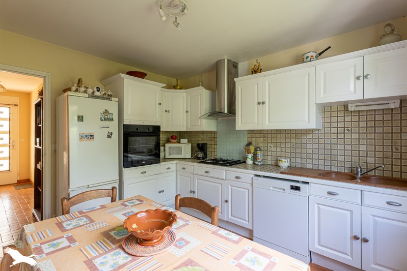 Vente Maison SAINTES - 4 pièces -99 m² - (17100)