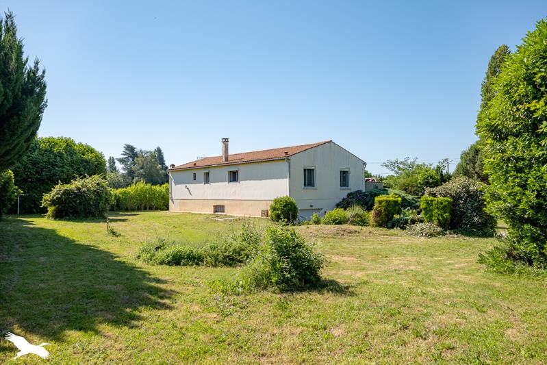 Vente Maison ST GEORGES DES COTEAUX - 5 pièces -119 m² - (17810)