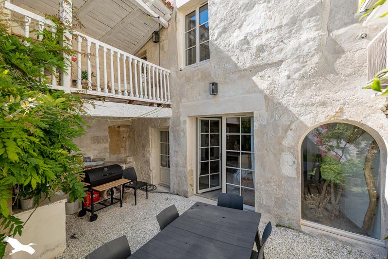 Vente Maison SAINTES - 5 pièces -134 m² - (17100)