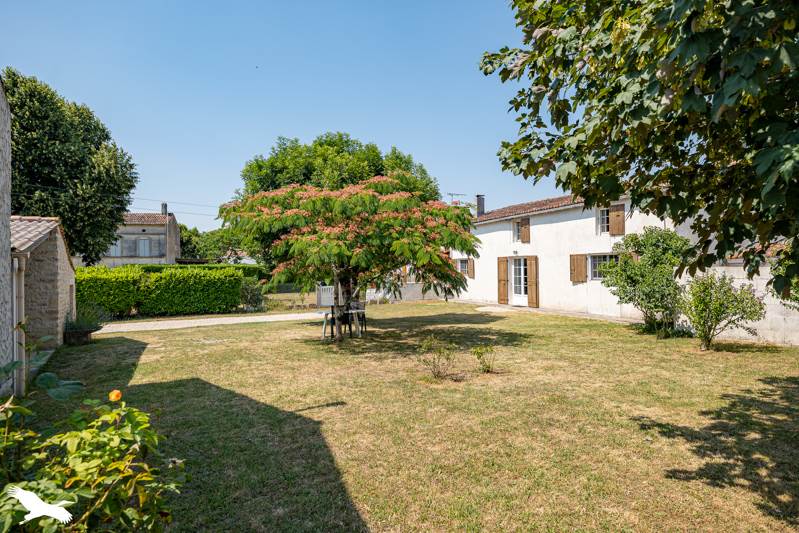 Vente Maison RETAUD - 5 pièces -132 m² - (17460)
