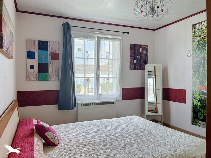 Vente Maison THENAC - 5 pièces -120 m² - (17460)