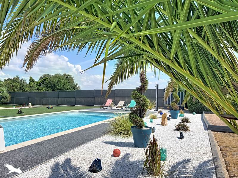 Vente Maison THENAC - 5 pièces -120 m² - (17460)