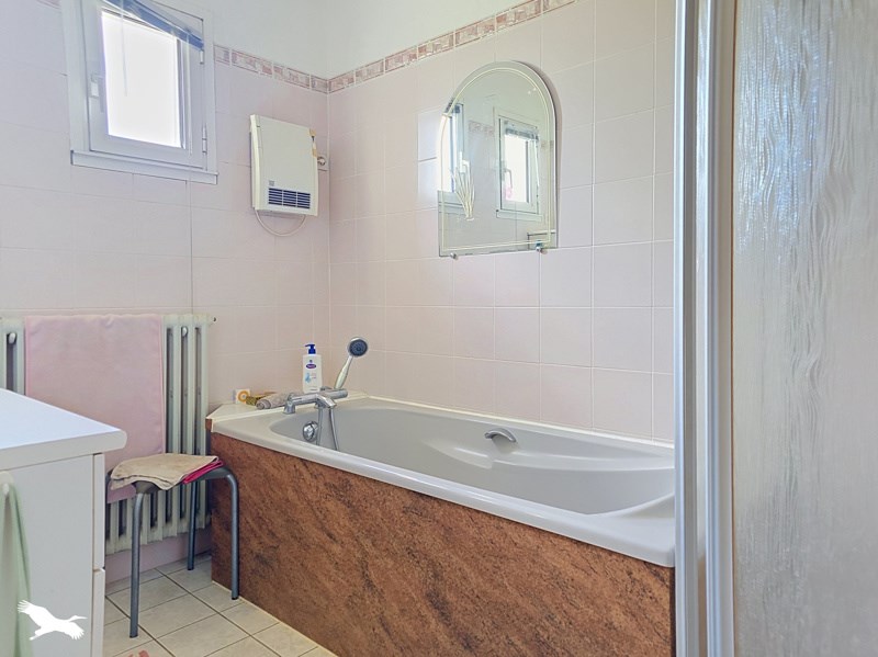 Vente Maison SAINTES - 5 pièces -102 m² - (17100)