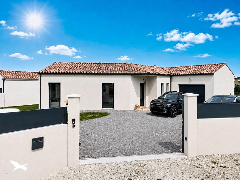 Vente Maison ECURAT - 4 pièces -125 m² - (17810)