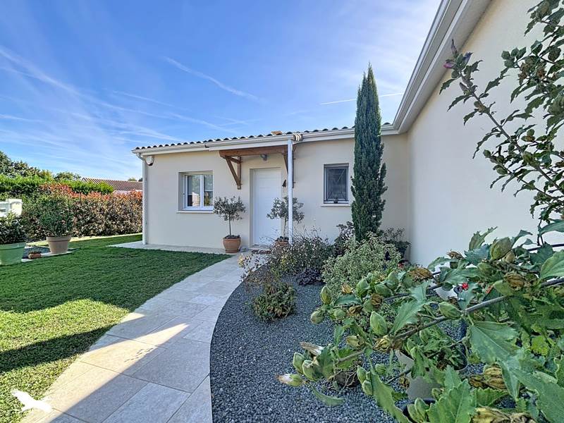 Vente Maison Thénac 17460 4 pièces - 99 m²