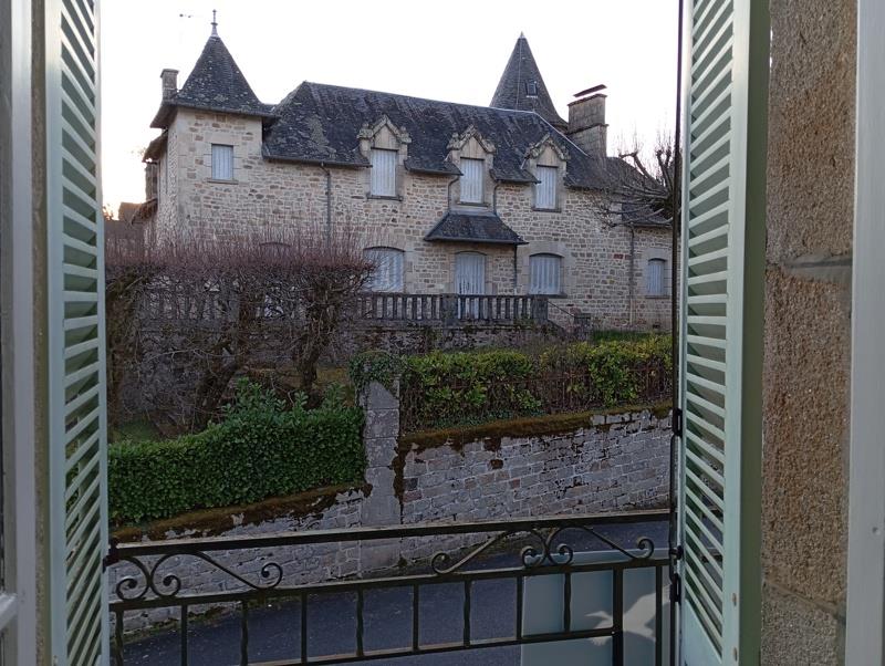 Vente Maison ST MARTIN LA MEANNE - 13 pièces -254 m² - (19320)