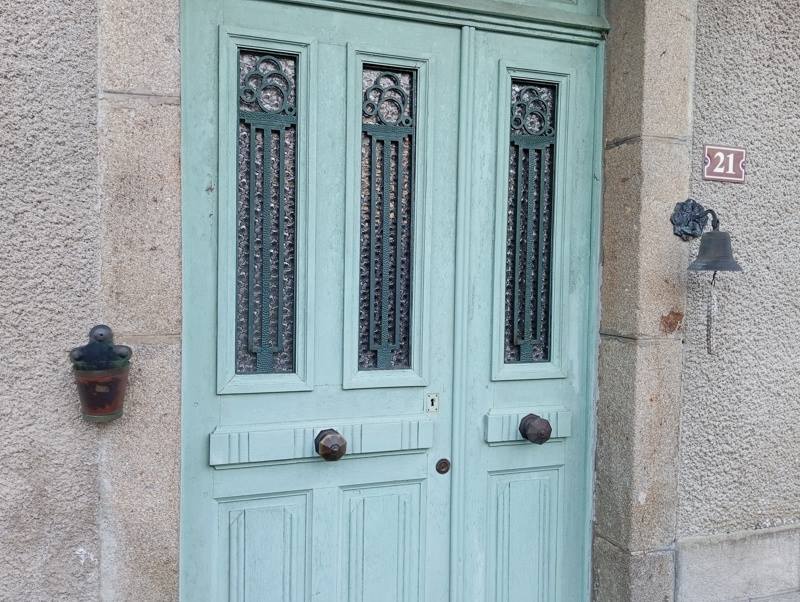 Vente Maison ST MARTIN LA MEANNE - 13 pièces -254 m² - (19320)