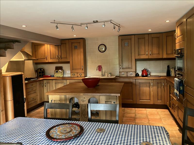 Vente Maison ST BONNET ELVERT - 5 pièces -118 m² - (19380)
