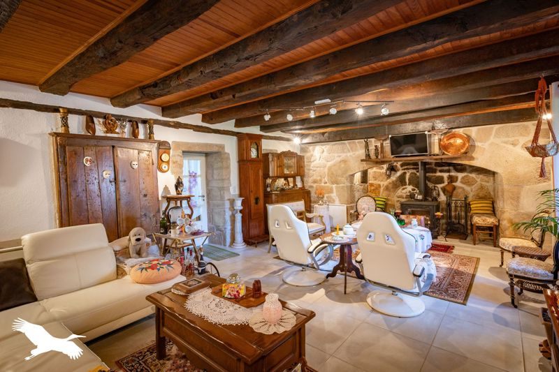 Vente Maison AURIAC - 8 pièces -221 m² - (19220)