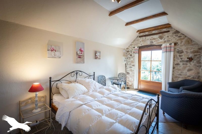 Vente Maison ST BONNET ELVERT - 22 pièces -400 m² - (19380)