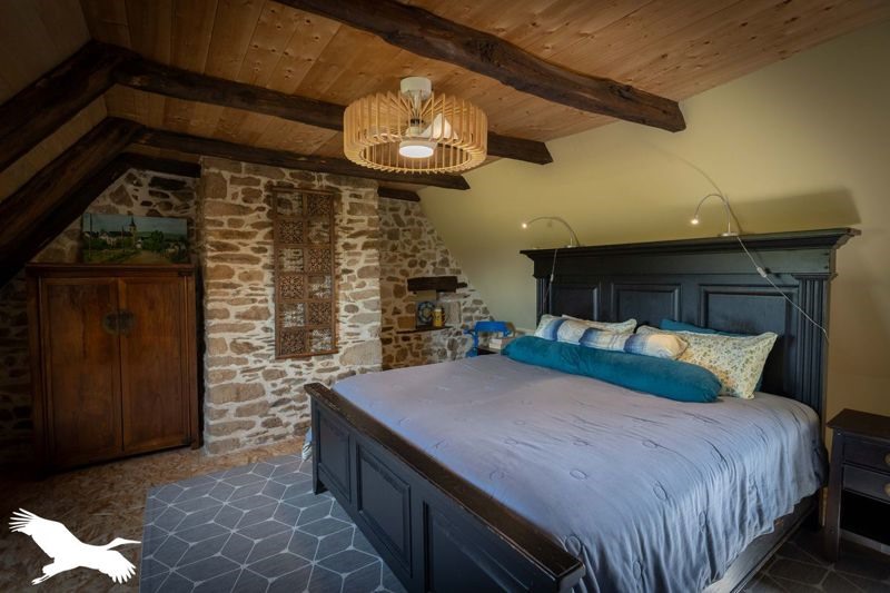 Vente Maison ST BONNET ELVERT - 22 pièces -400 m² - (19380)