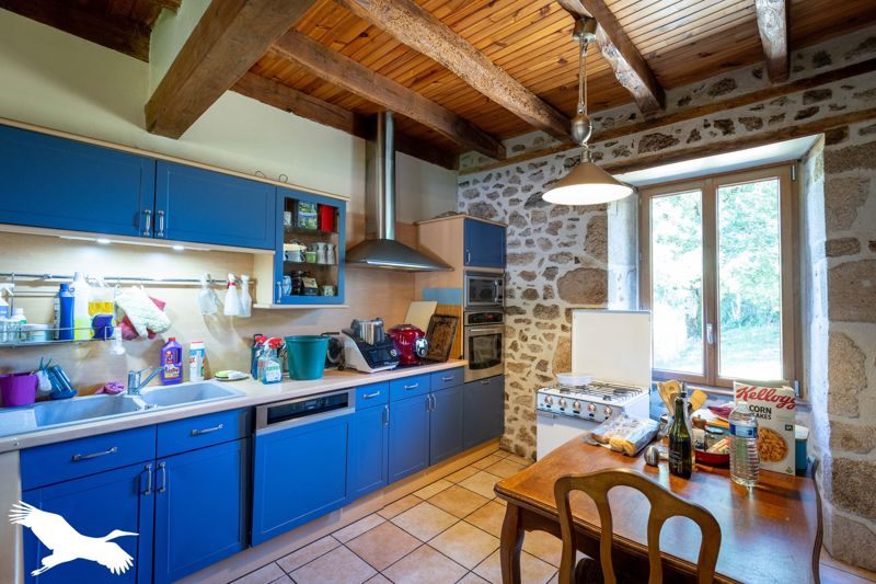 Vente Maison ROUFFIAC - 6 pièces -177 m² - (15150)