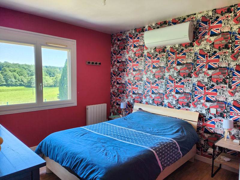 Vente Maison ST JULIEN LE PELERIN - 5 pièces -114 m² - (19430)