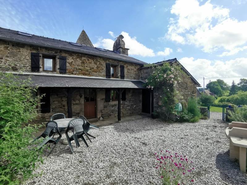 Vente Maison ST JULIEN LE PELERIN - 7 pièces -173 m² - (19430)