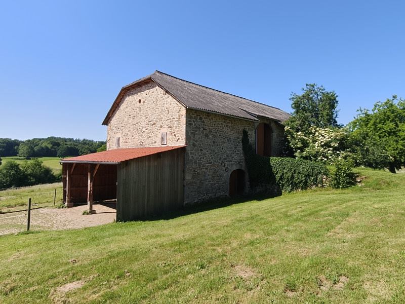 Vente Maison ST JULIEN LE PELERIN - 7 pièces -173 m² - (19430)
