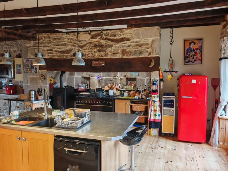 Vente Maison ST JULIEN LE PELERIN - 7 pièces -173 m² - (19430)