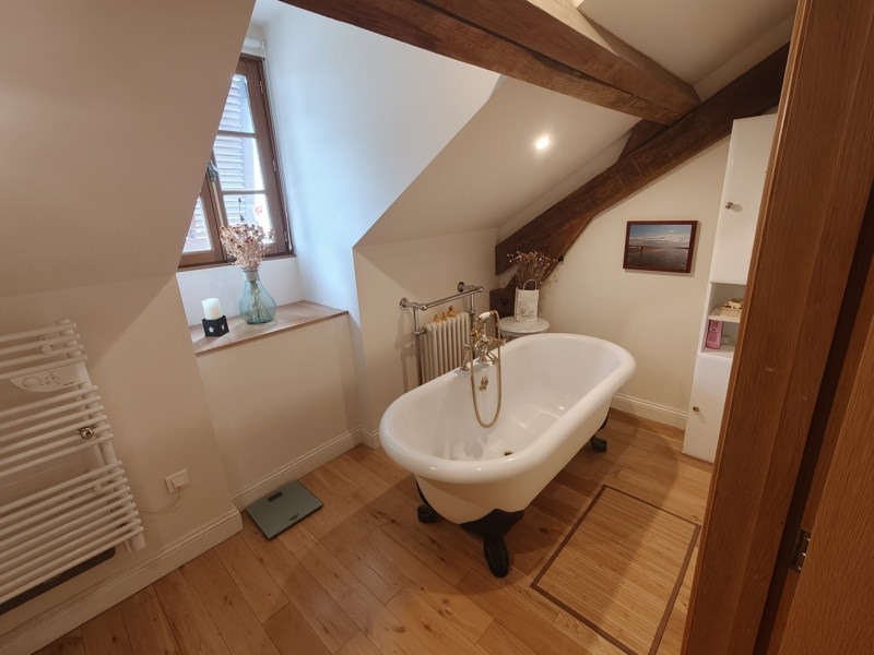 Vente Maison ST JULIEN LE PELERIN - 7 pièces -173 m² - (19430)