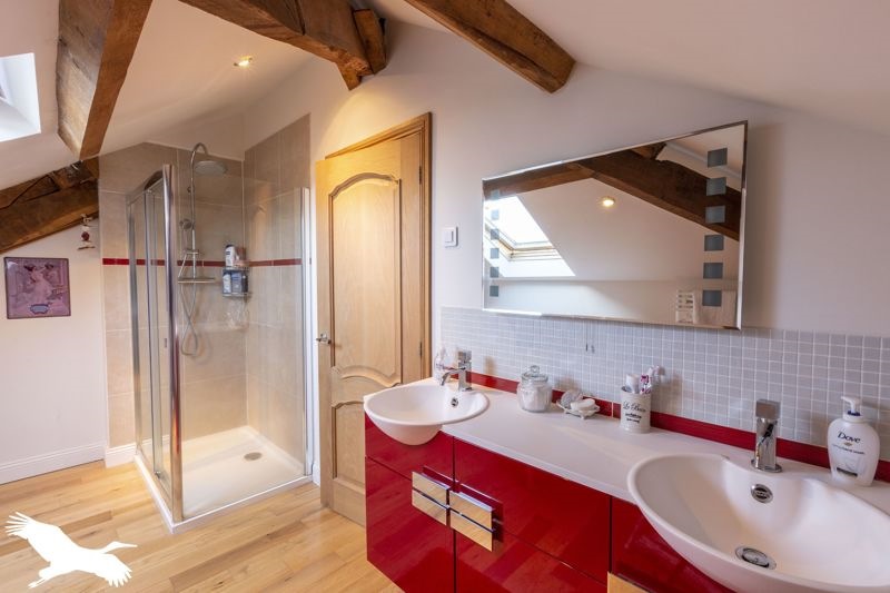 Vente Maison ST JULIEN LE PELERIN - 7 pièces -173 m² - (19430)