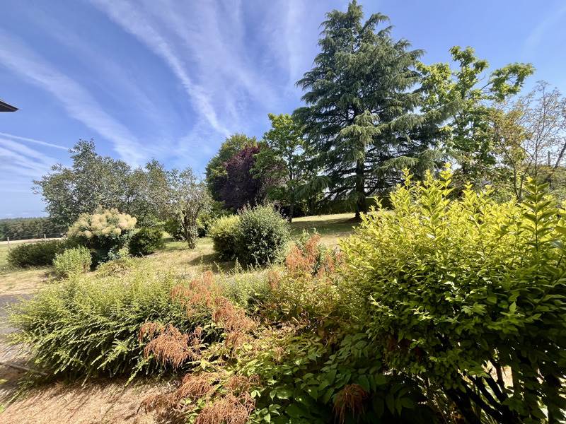 Vente Maison ST JULIEN AUX BOIS - 11 pièces -193 m² - (19220)