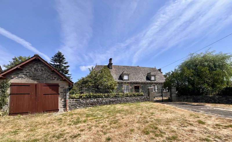Vente Maison ST JULIEN AUX BOIS - 11 pièces -193 m² - (19220)