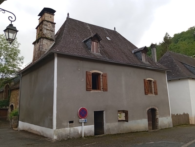 Vente Maison ST SYLVAIN - 7 pièces -140 m² - (19380)