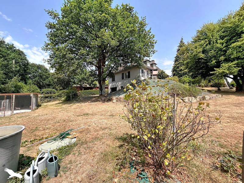 Vente Maison Saint-Privat - 7 pièces -156 m² - (19220)