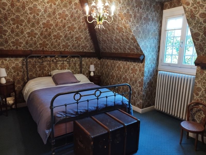 Vente Maison VIVIEZ - 9 pièces -300 m² - (12110)