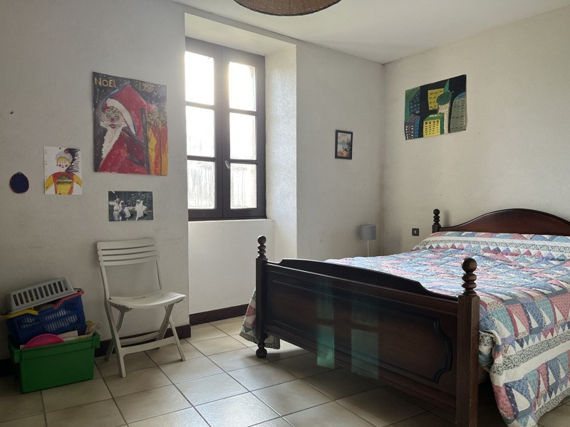 Vente Maison LIVINHAC LE HAUT - 7 pièces -235 m² - (12300)