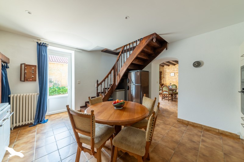 Vente Maison MONTCABRIER - 8 pièces -208 m² - (46700)