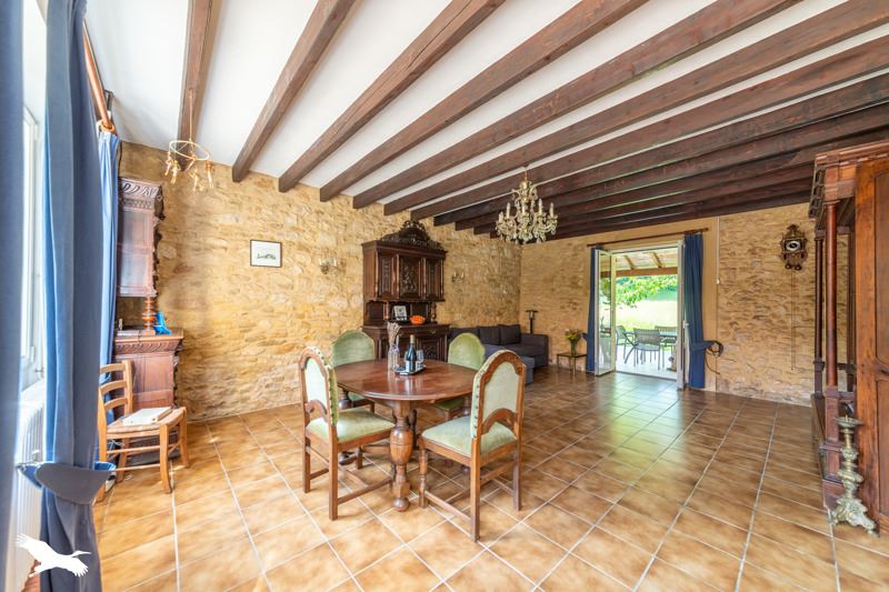 Vente Maison MONTCABRIER - 8 pièces -208 m² - (46700)