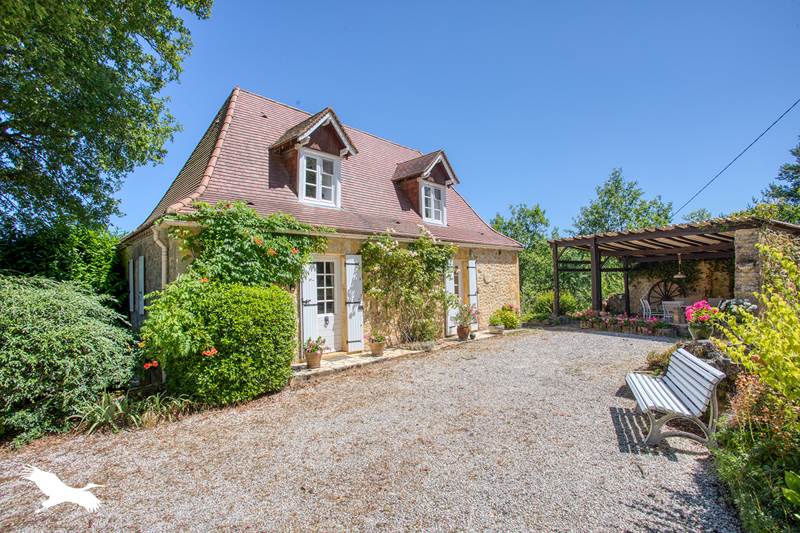 Vente Maison ST POMPONT - 6 pièces -177 m² - (24170)