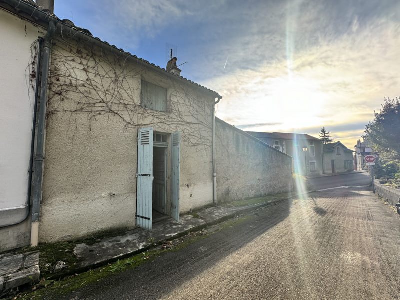 Vente Maison CASTELFRANC - 2 pièces -52 m² - (46140)