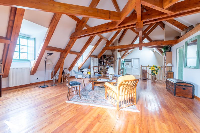 Vente Maison PRAYSSAC - 7 pièces -264 m² - (46220)