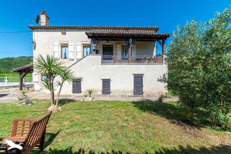 Vente Maison PARNAC - 7 pièces -202 m² - (46140)