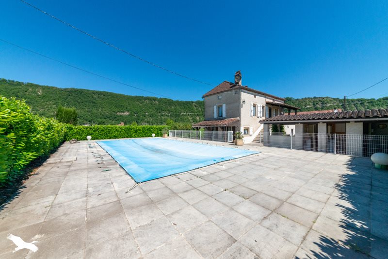 Vente Maison PARNAC - 7 pièces -202 m² - (46140)