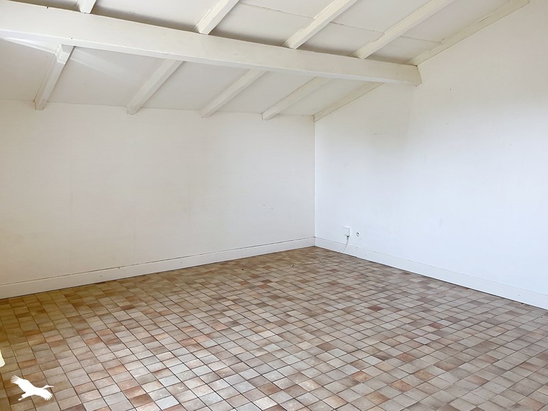 Vente Maison Puy-l'Évêque - 40 pièces -600 m² - (46700)