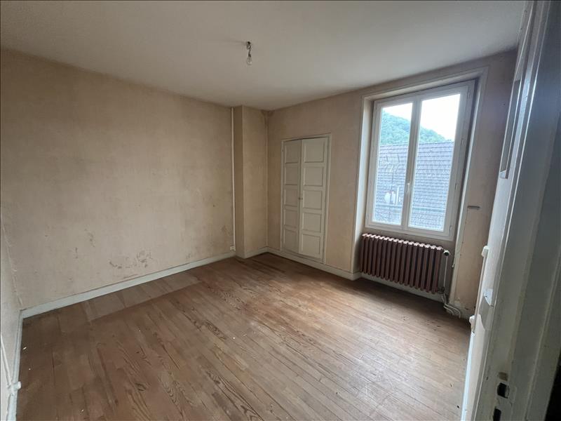 Vente Maison CASTELFRANC - 11 pièces -206 m² - (46140)