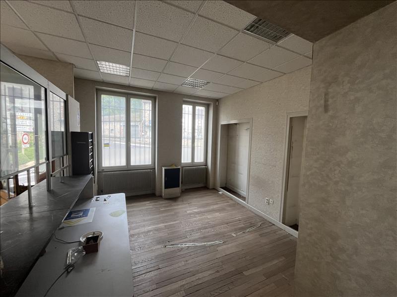 Vente Maison CASTELFRANC - 11 pièces -206 m² - (46140)