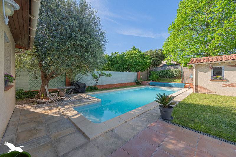 Vente Maison CORNEBARRIEU - 5 pièces -130 m² - (31700)