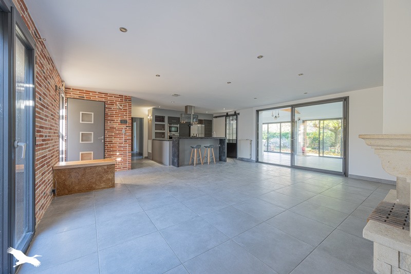 Vente Maison CORNEBARRIEU - 6 pièces -147 m² - (31700)
