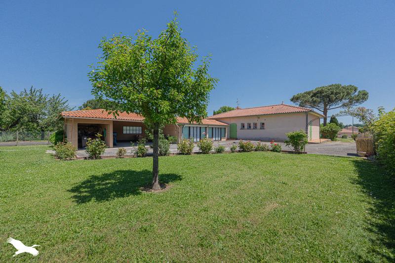 Vente Maison CORNEBARRIEU - 5 pièces -133 m² - (31700)
