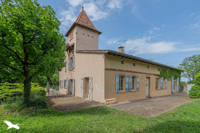 Vente Maison CORNEBARRIEU - 6 pièces -300 m² - (31700)