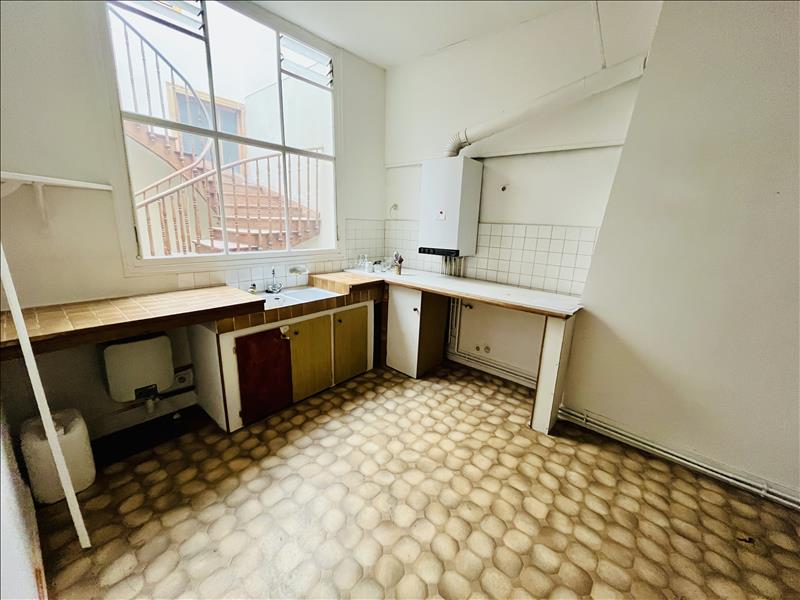 Vente Immeuble MONTREJEAU - -  363 m² - (31210)