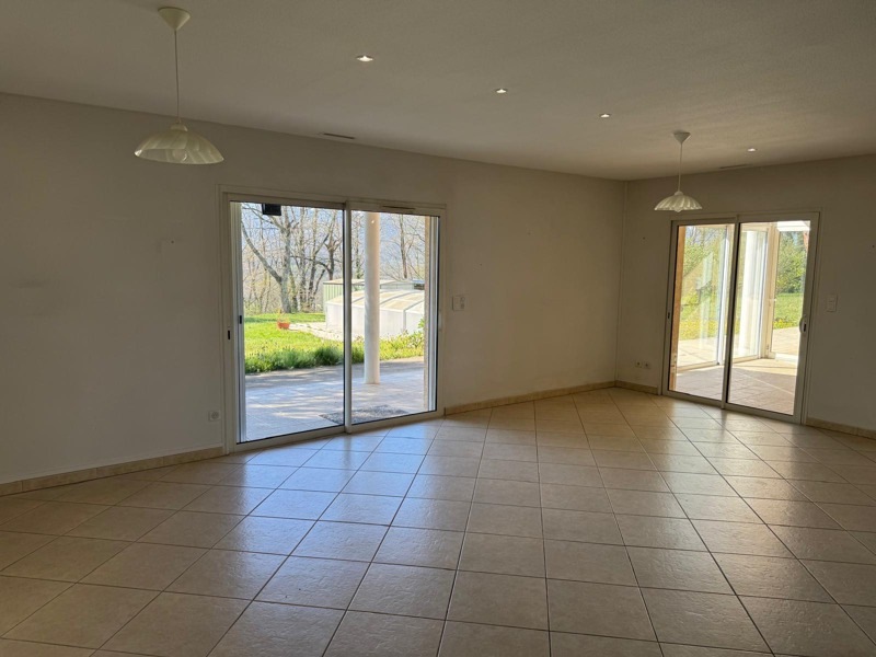 Vente Maison MONTREJEAU - 8 pièces -225 m² - (31210)