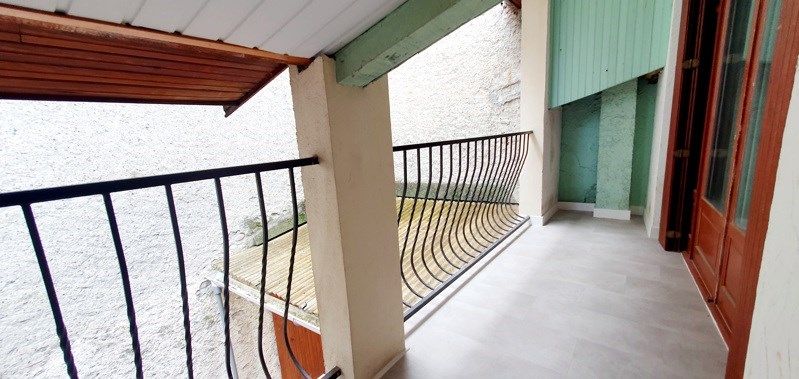 Vente Immeuble MONTREJEAU - -  180 m² - (31210)