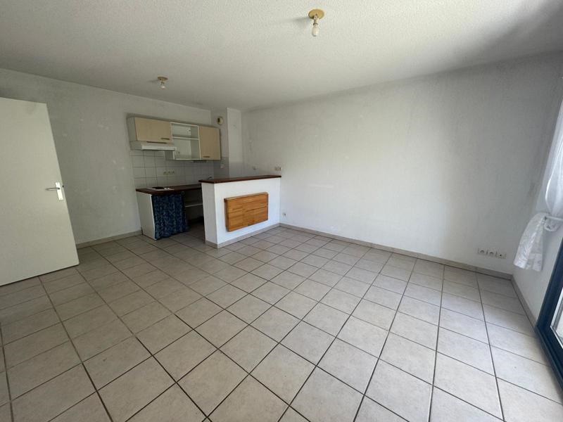 Vente Appartement MONTREJEAU - 2 pièces -42 m² - (31210)