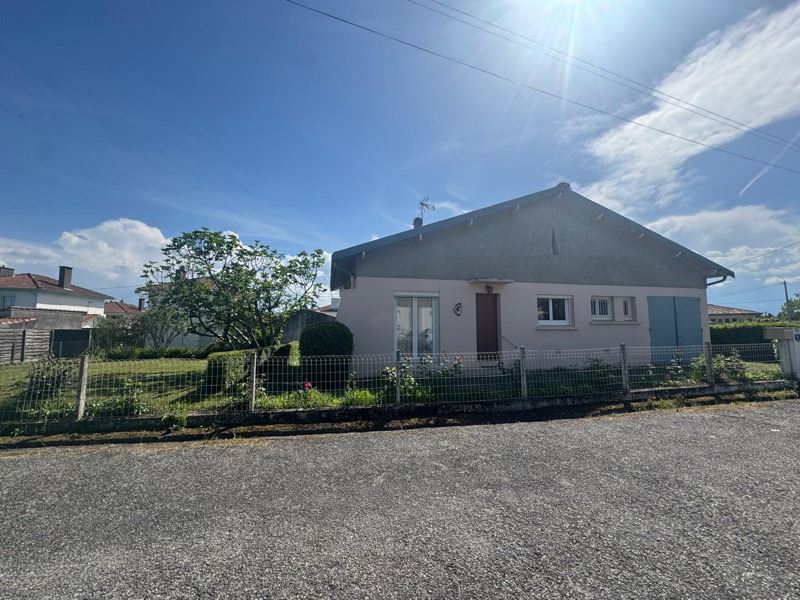 Vente Maison MONTREJEAU - 3 pièces -65 m² - (31210)