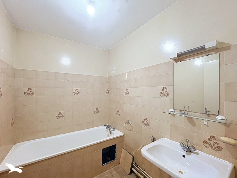Vente Immeuble MONTREJEAU - -  450 m² - (31210)