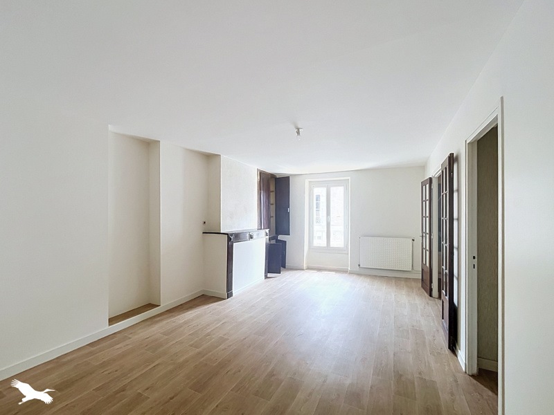 Vente Immeuble MONTREJEAU - -  450 m² - (31210)